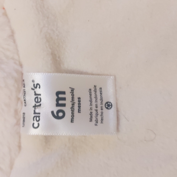 Carter's red cape size 6 months - Picture 11 of 12